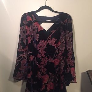 Skies are Blue Navy Pink Dress - Size Medium 8/10